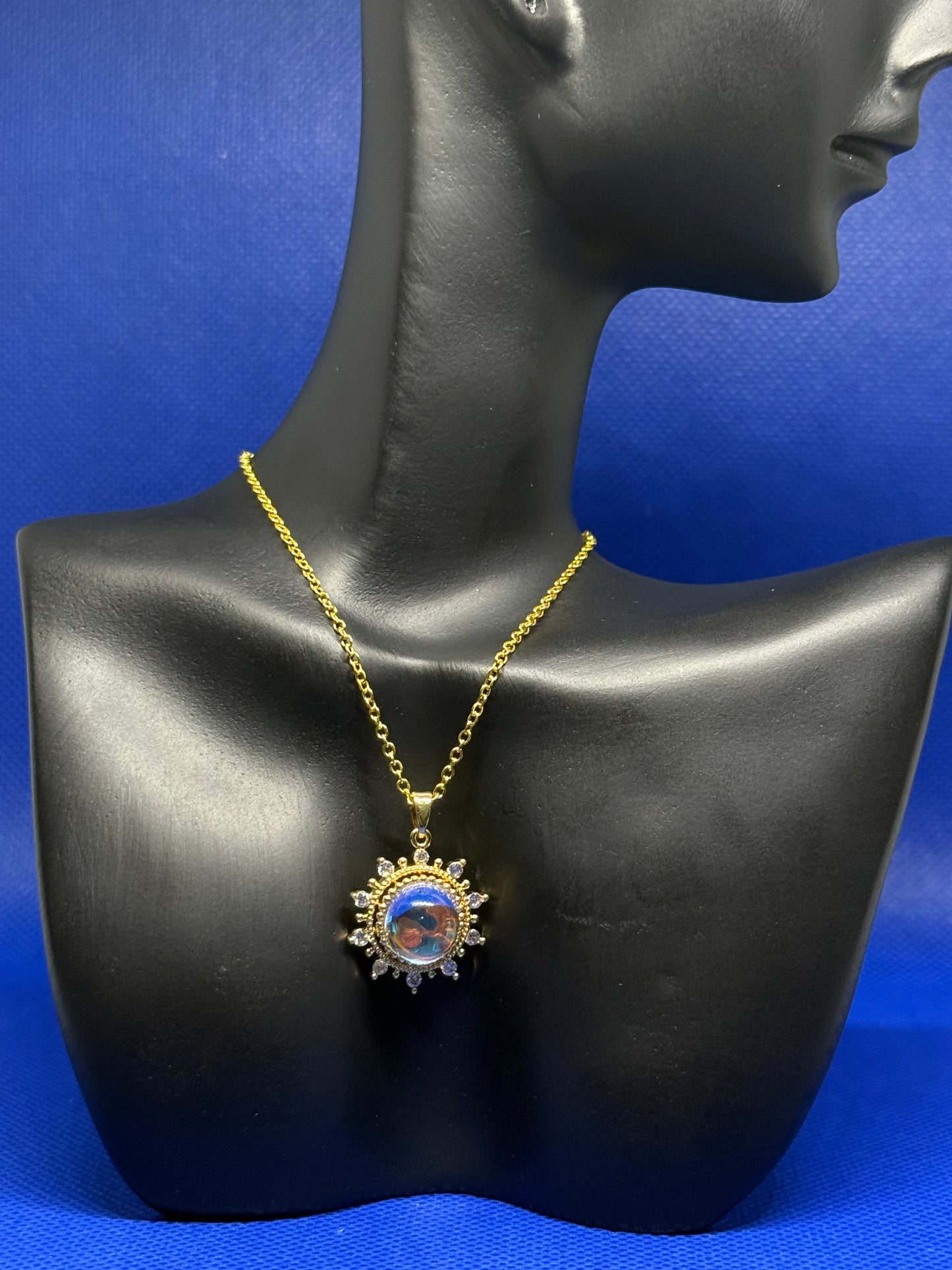 Eclipse Glow Necklace